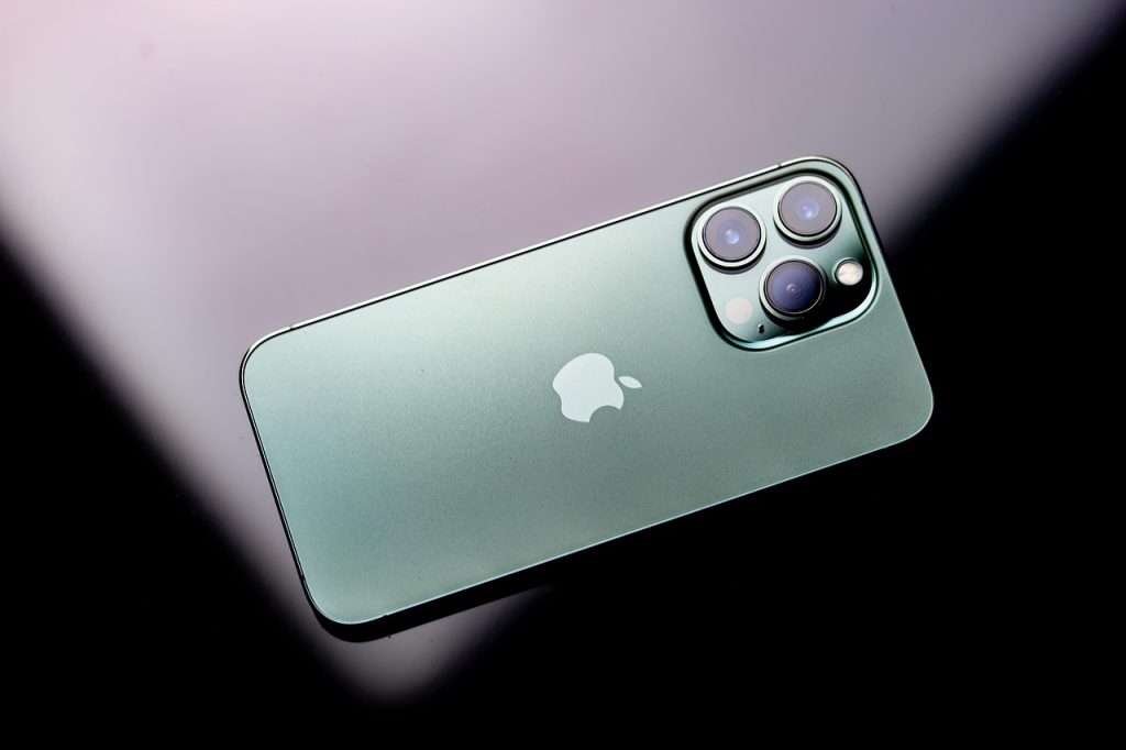 iphone, iphone13progreen, green, studio, smart phone, mobile, revealed, photography